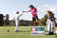 Se realizó Clínica de golf abierta al público impartida por Azahara Muñoz a niños, en el Guadalajara Country Club